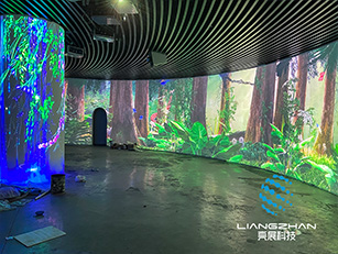 芯龍光電展廳弧形投影融合